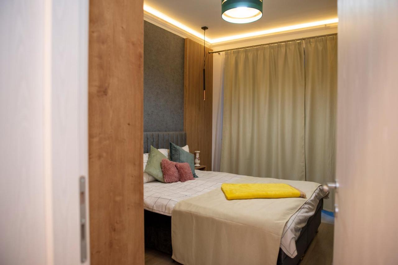 Ferienwohnung Cross Caraiman View 1 Buşteni Exterior foto