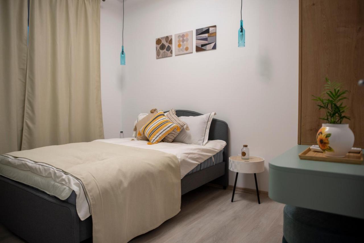 Ferienwohnung Cross Caraiman View 1 Buşteni Exterior foto