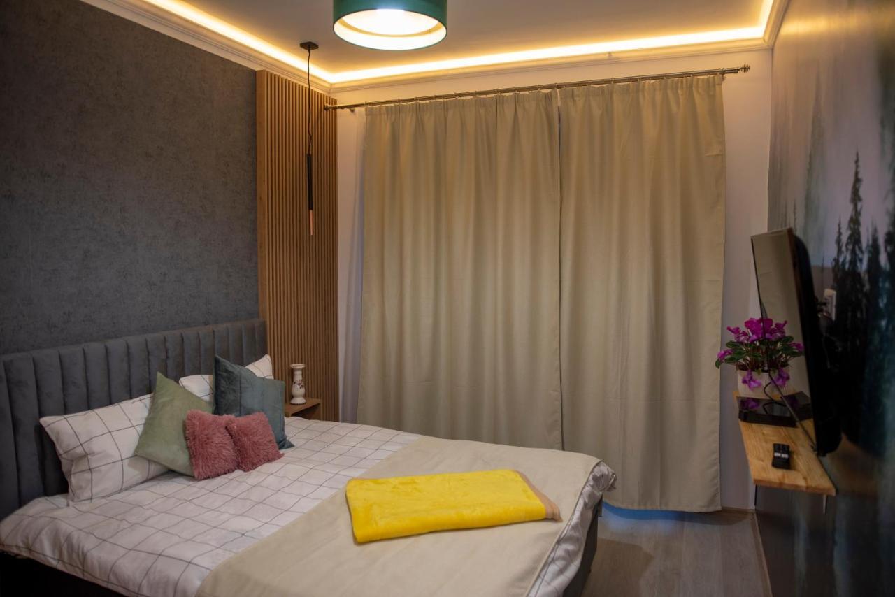 Ferienwohnung Cross Caraiman View 1 Buşteni Exterior foto